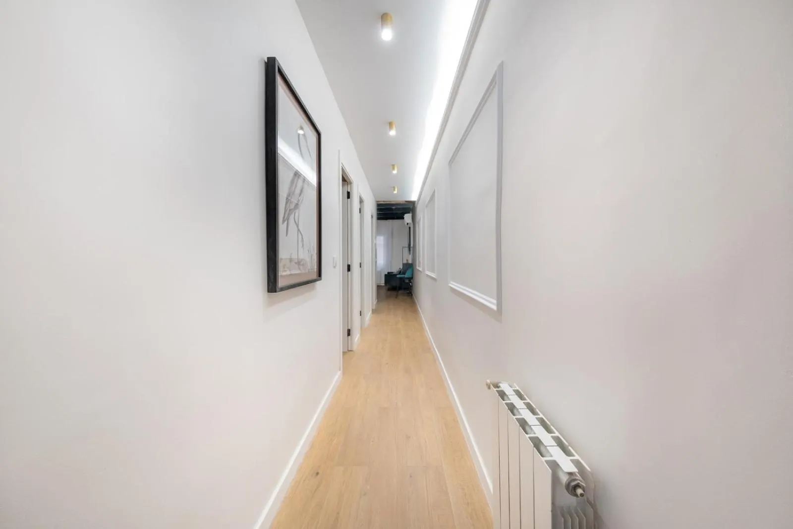 Bebarceloner Eixample Apartments - 4 Bedrooms