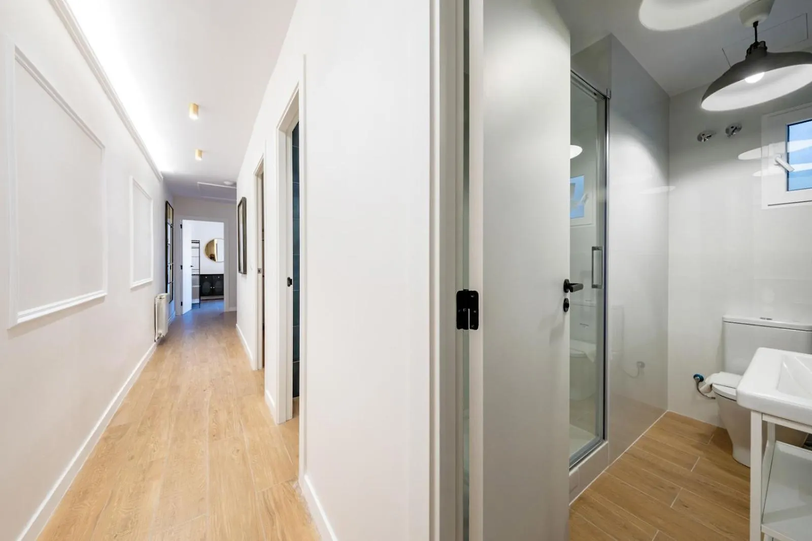 Bebarceloner Eixample Apartments - 4 Bedrooms Španělsko
