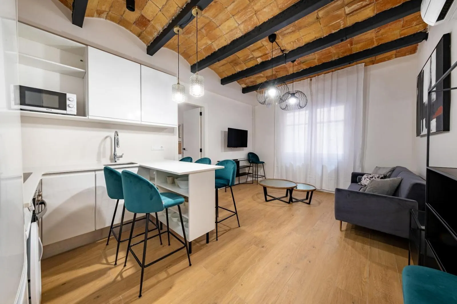 Bebarceloner Eixample Apartments - 4 Bedrooms 0*, Barcelona Španělsko